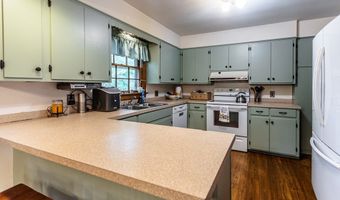 310 Morton Ln, Appomattox, VA 24522