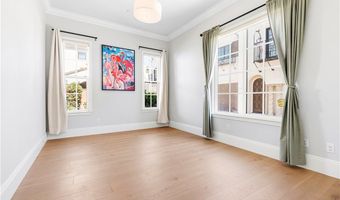 566 S 2nd Ave, Arcadia, CA 91006