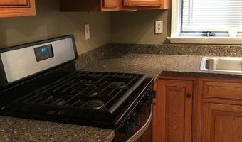 7 Heidi Ln, Billerica, MA 01821