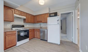 98- A N BEDFORD St #A, Arlington, VA 22201