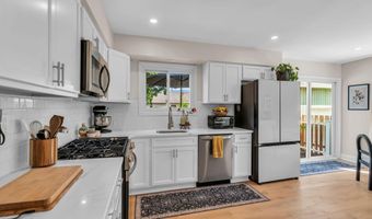 1309 Seaman Ave, Beachwood, NJ 08722