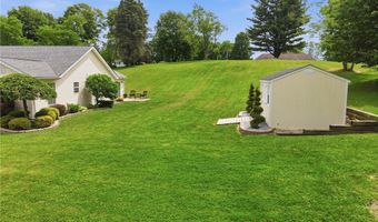 4122 Denise Dr, Ashtabula, OH 44004