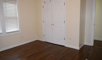 424 Remsen Ave, Avenel, NJ 07001