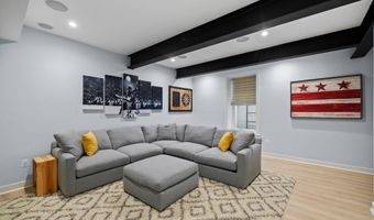 5213 CATHEDRAL Ave NW, Washington, DC 20016