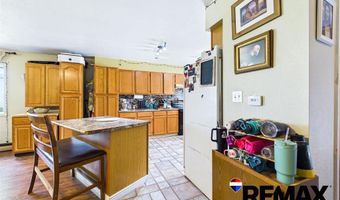 608 Cheyenne St, Basin, WY 82410