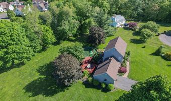 5 Smith Pl, Cheshire, CT 06410