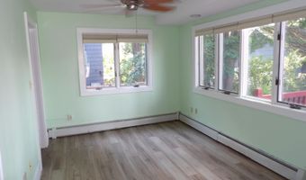 8 Croswell St, Albany, NY 12206