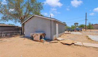 11806 Chamberlaine, Adelanto, CA 92301