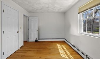 569 Smithfield Rd 24, North Providence, RI 02904