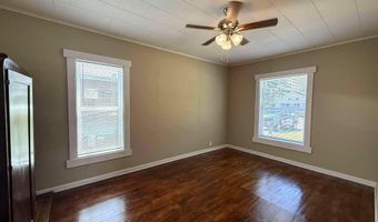 1934 East Ave, Baxter Springs, KS 66713