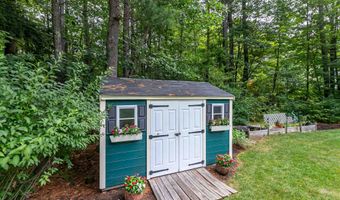 14 Briarwood Ln, Amherst, NH 03031
