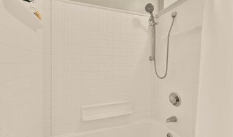 222 TENNESSEE Ave NE, Washington, DC 20002