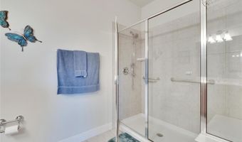 5648 SUNSET FALLS Dr, Apollo Beach, FL 33572