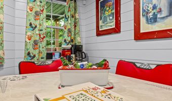 90 Railroad Lock Rd, Beattyville, KY 41311