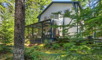 103 Pine Heath Rd, Bar Harbor, ME 04609