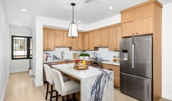 830 Sunset Blvd B, Arcadia, CA 91007