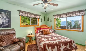 17544 E Arapaho Rd, Bayview, ID 83803