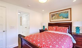228 Bonnet Point Rd, Narragansett, RI 02882