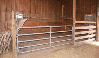 6738 State Route 7, Andover, OH 44003