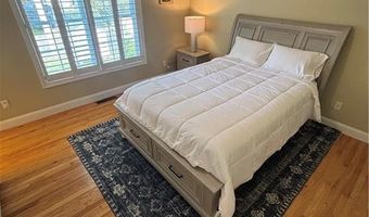 86 Inkberry Trl, Narragansett, RI 02882
