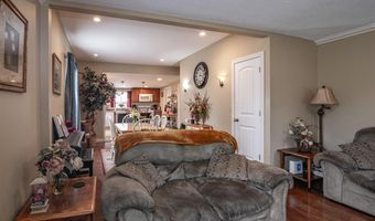 203 Demaree Dr, Bardstown, KY 40004