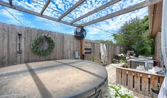 221 Post View Dr, Aledo, TX 76008