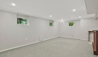 5156 LINETTE Ln, Annandale, VA 22003