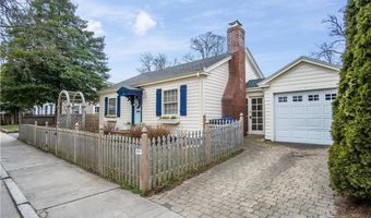 84 Third St, Newport, RI 02840