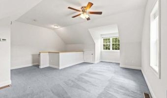 723 County St 723, Attleboro, MA 02703