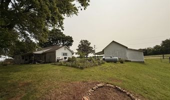 9101 Nashville Rd, Adairville, KY 42202