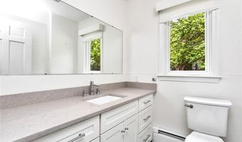 14 Reservoir Ave, Johnston, RI 02919