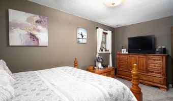 802 6TH Ave, Alabaster, AL 35007