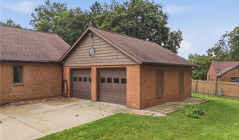2260 Englewood Ave, Akron, OH 44312