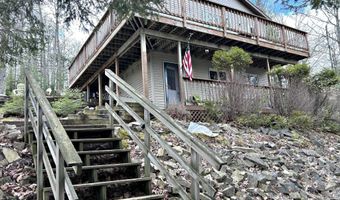 W16468 S Hilbert Dr, Armstrong Creek, WI 54103