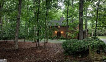 265 Great Oak Dr, Athens, GA 30605