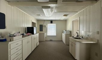808 E Memorial Dr E, Ahoskie, NC 27910