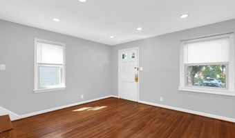1466 Elmwood Ave, Columbus, OH 43212