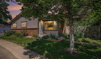 64 Nome Way A, Aurora, CO 80012