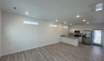 910 Massachusetts Ave, Bentonville, AR 72713