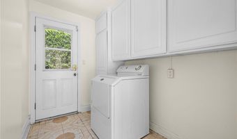 1181 Old Mill Rd, San Marino, CA 91108