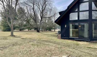 12 A203 Eisenhower Dr, Apple River, IL 61001