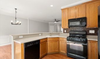 121 Finsbury Ln, Woodstock, GA 30188