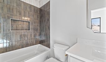 2007 Ketelsen Dr, Ames, IA 50010