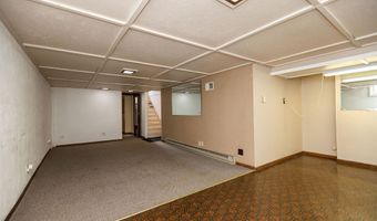 1819 W COMMERCIAL St, Appleton, WI 54914