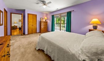 519 Country Club Dr W, Arapahoe, NC 28510