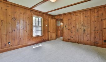 42 Main St, Brookline, NH 03033