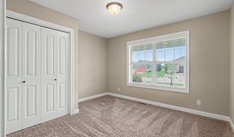 517 28th St SE, Altoona, IA 50009