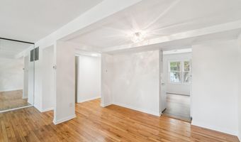 4906 VAN WALBEEK Pl, Annandale, VA 22003