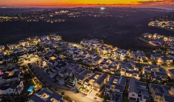 13722 Canyon Loop Trl, San Diego, CA 92130