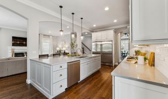 404 W Olive St, Arlington Heights, IL 60004